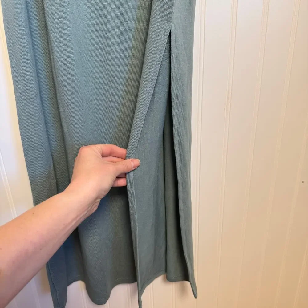 First Love By Lovelyn Midi Belted Tshirt Dress Slit Women’s Size Small - Picture 5 of 8